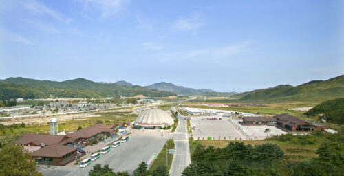 Hyundai Asan: N.Korea must settle Mount Kumgang with us