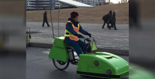 Solar powered street cleaners emerge on streets of Pyongyang: photos
