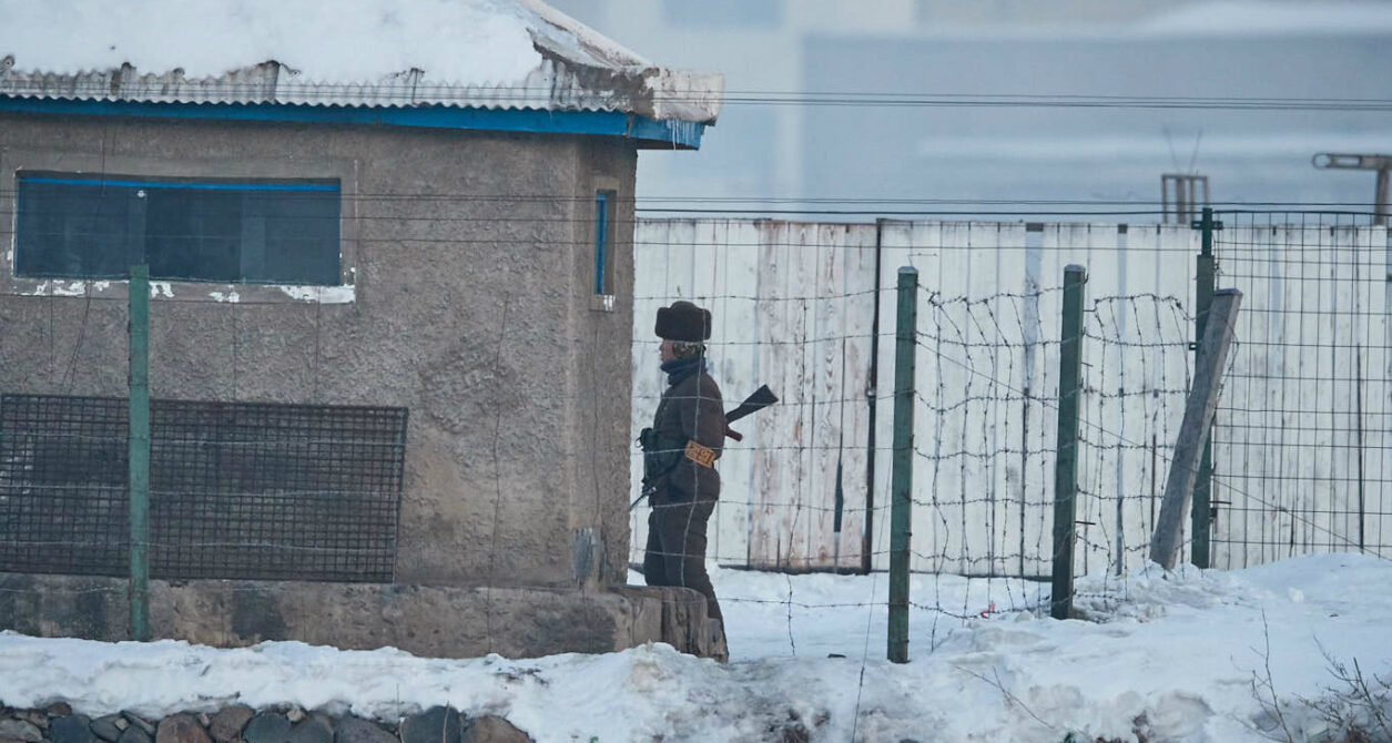 Seoul to halve North Korean defector interrogation period: MOU | NK News