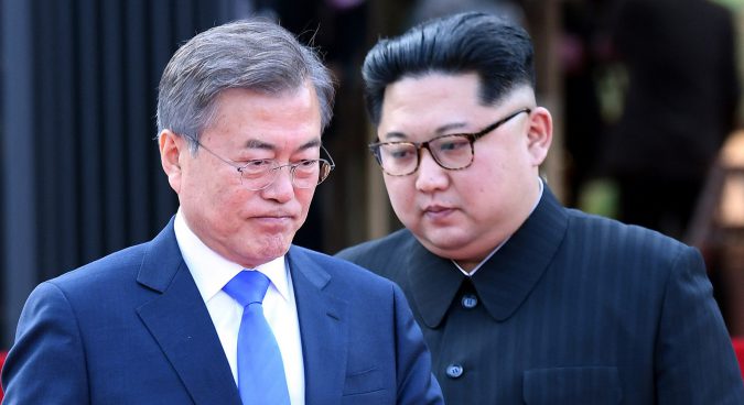 Denuclearization to be â€œcentral issueâ€ at Moon-Kim summit: Blue House