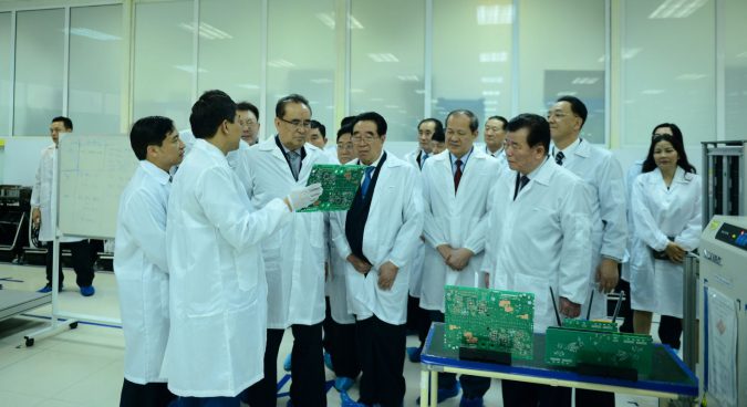 Top North Korean officials toured Vietnamese military-run telecom company: VNA